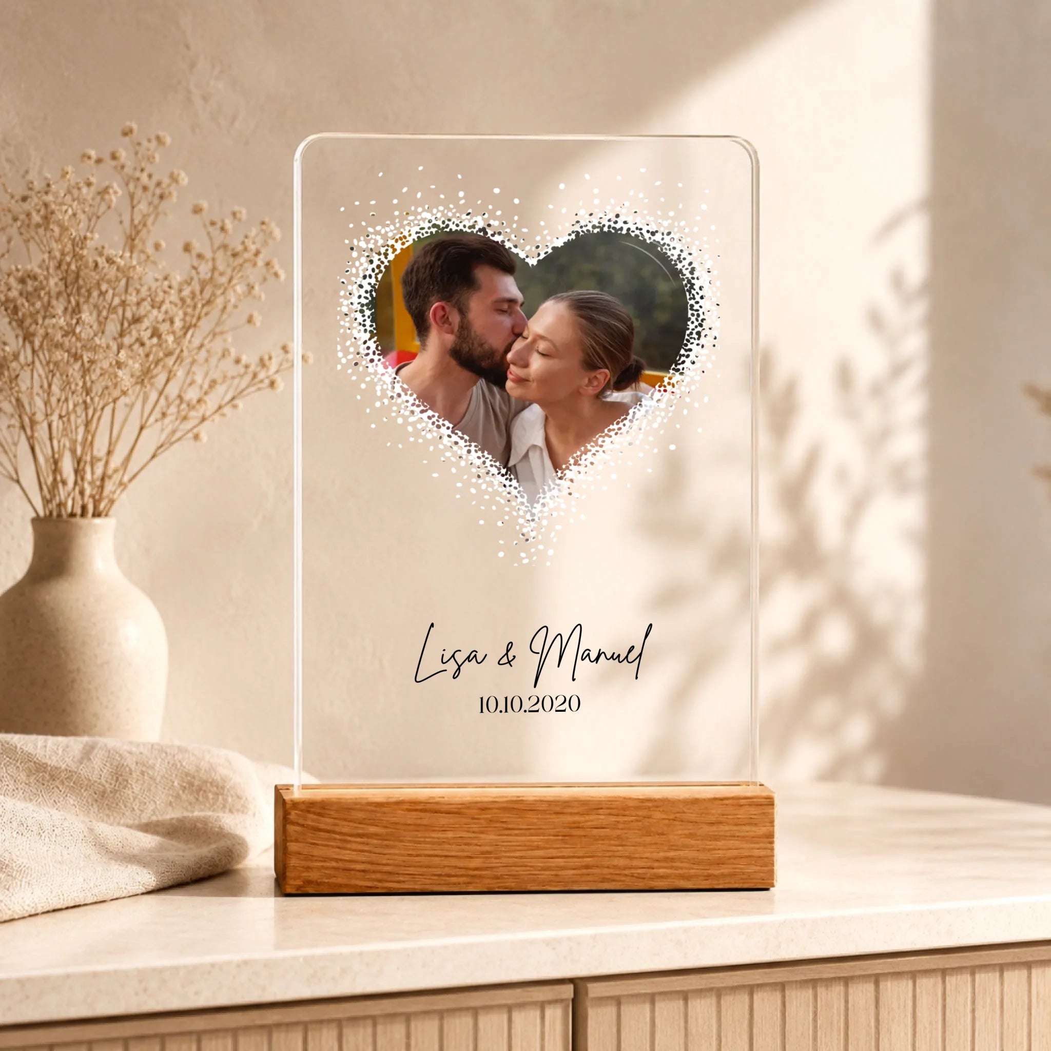
                  Acrylglas Mockup 3
                
