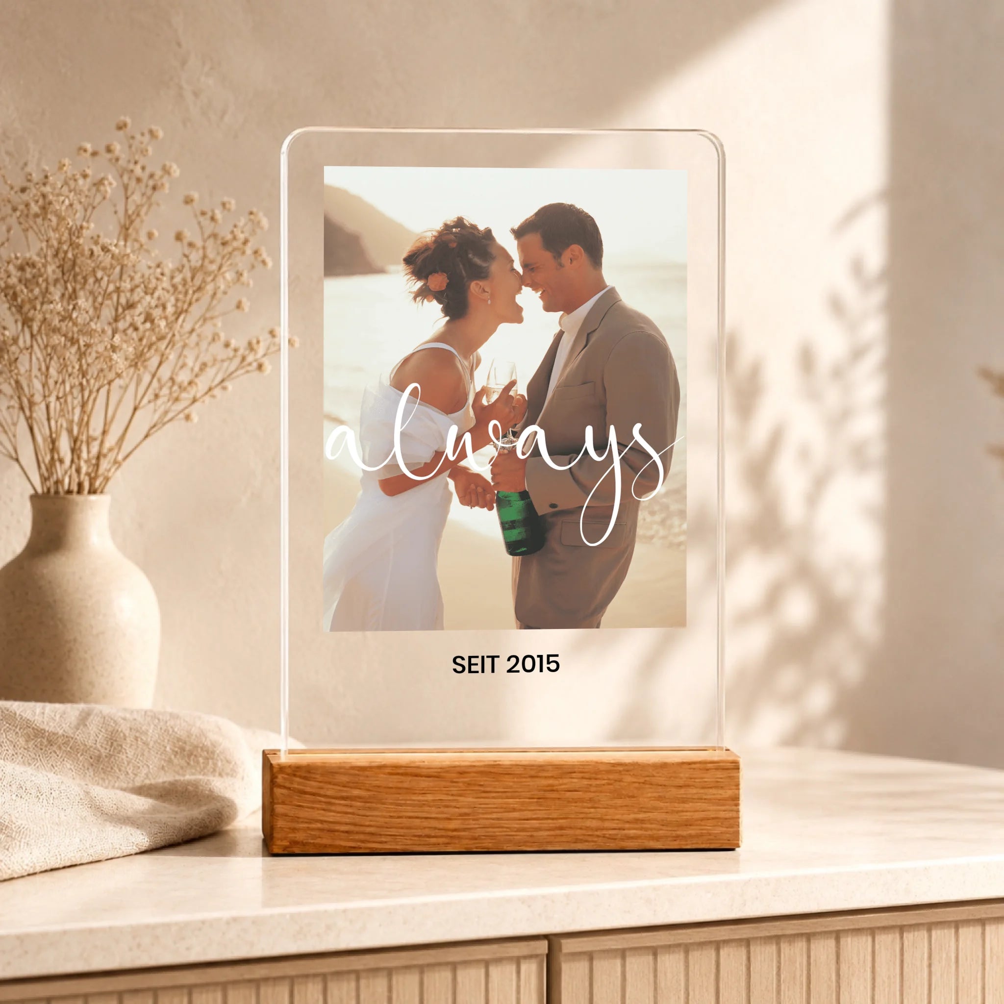 
                  Acrylglas Mockup 3
                